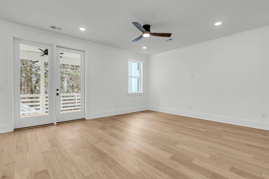 Spacious, unfurnished interior of a new home in , Charleston (Image 43). Spacious, unfurnished interior of a new home in , Charleston (Image 43).