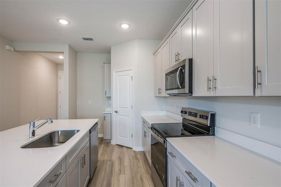 Furnished interior view inside a new home in Cherrywood Preserve, Ocala (Image 4).
