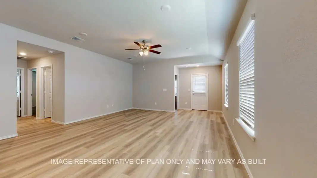 Representative unfurnished interior of a home built from the Seabrook by D.R. Horton in Wildwood Estates, Nolanville (Image 16).