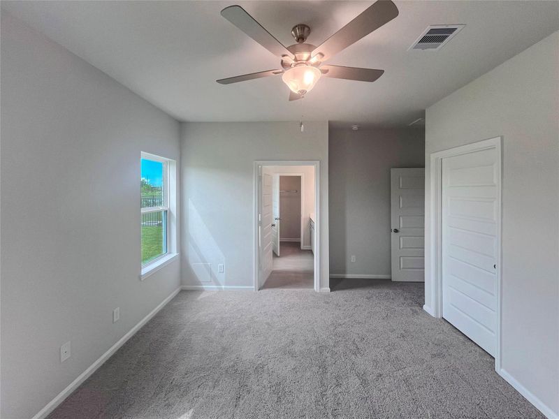 Spacious, unfurnished interior of a new home in Sierra Vista 60's, Iowa Colony (Image 9). Spacious, unfurnished interior of a new home in Sierra Vista 60's, Iowa Colony (Image 9).