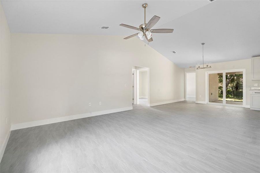 Spacious, unfurnished interior of a new home in , Deland (Image 15). Spacious, unfurnished interior of a new home in , Deland (Image 15).