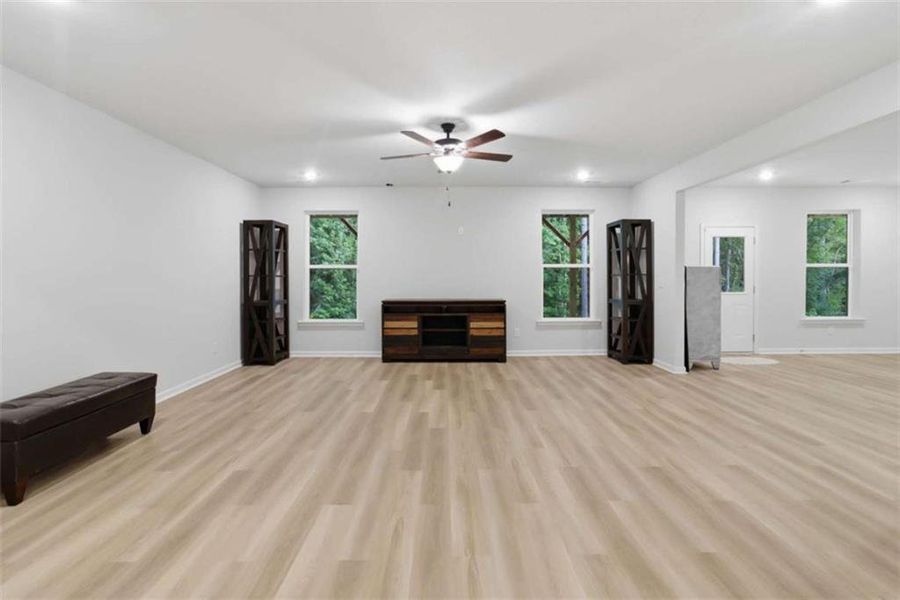 Spacious, unfurnished interior of a new home in Trinity Park, McDonough (Image 70).