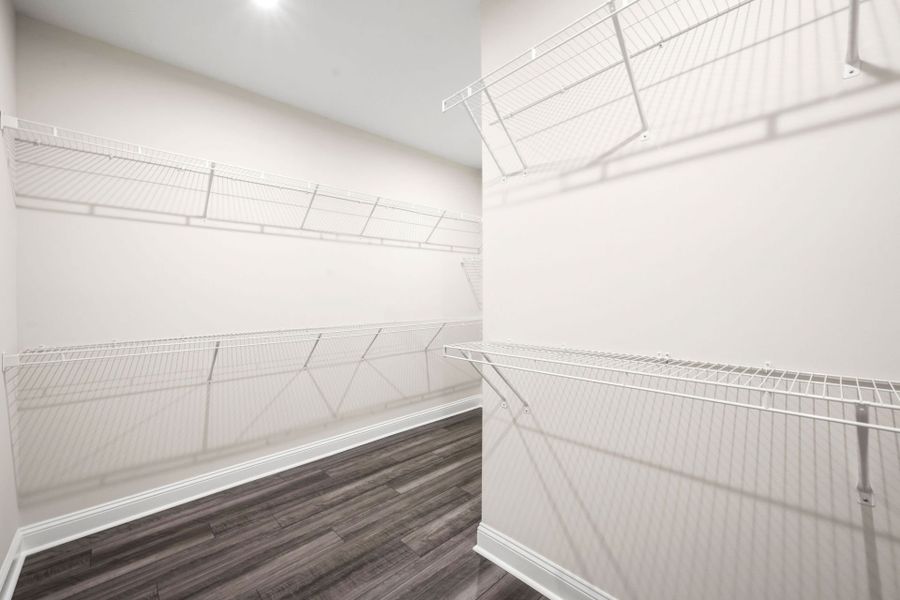 Spacious, unfurnished interior of a new home in Del Webb Savannah at Heartwood, Richmond Hill (Image 33).