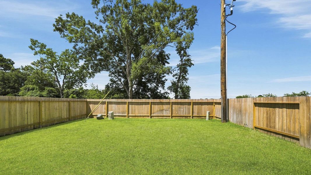 Exterior details and patio area of a home in Sunset Valley, Hockley (Image 2).