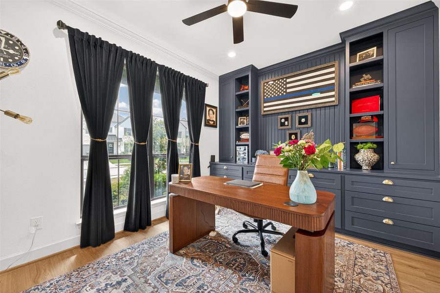 Furnished interior view inside a new home in Candela, Richmond (Image 17).