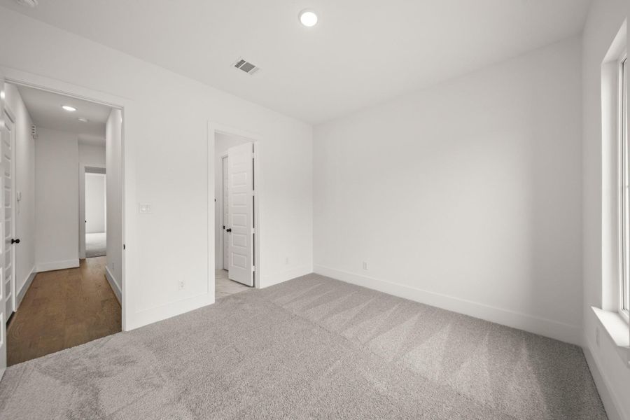 Spacious, unfurnished interior of a new home in Colton, Todd Mission (Image 42). Spacious, unfurnished interior of a new home in Colton, Todd Mission (Image 42).