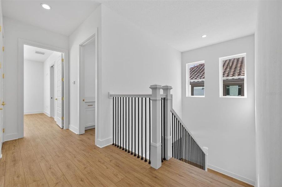 Spacious, unfurnished interior of a new home in , St. Petersburg (Image 24).