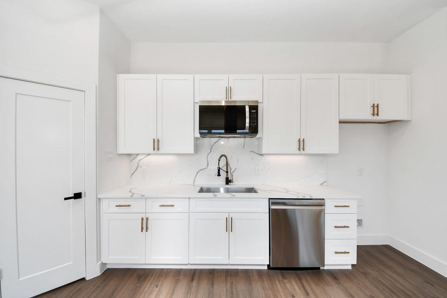 Furnished interior view inside a new home in , Houston (Image 9).