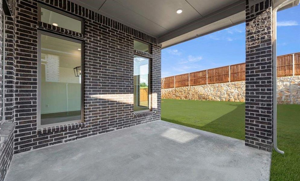 Exterior details and patio area of a home in Inspiration, Wylie (Image 3).