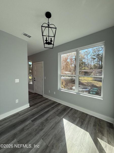 Spacious, unfurnished interior of a new home in , Jacksonville (Image 28).