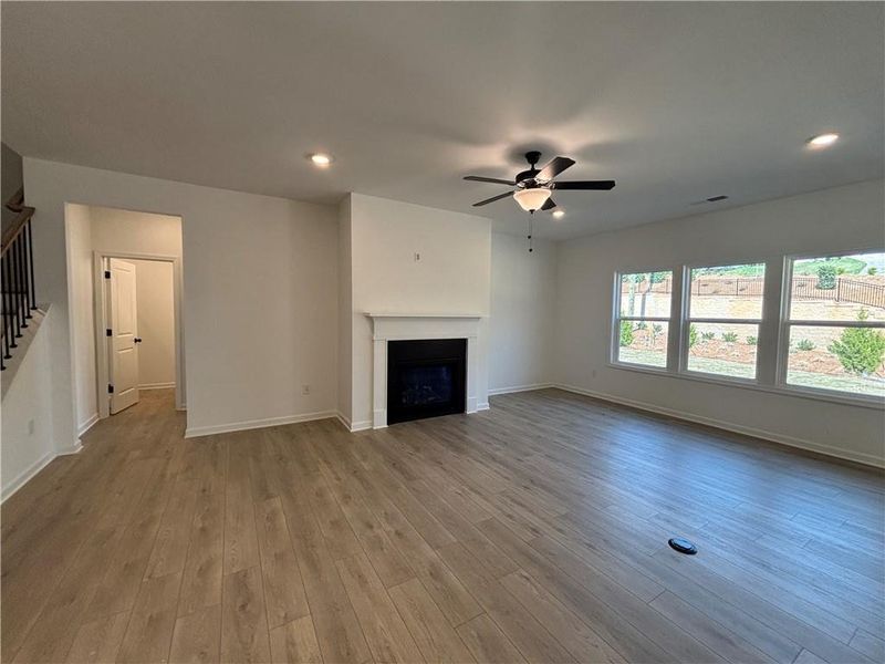 Spacious, unfurnished interior of a new home in Arbors at Richland Creek, Buford (Image 27).