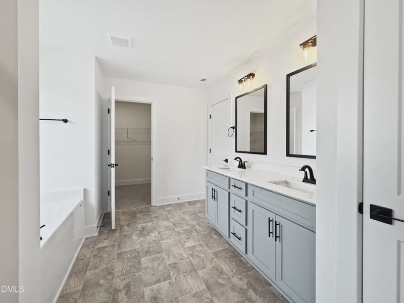 Furnished interior view inside a new home in Charlotte's Ridge, Middlesex (Image 13).