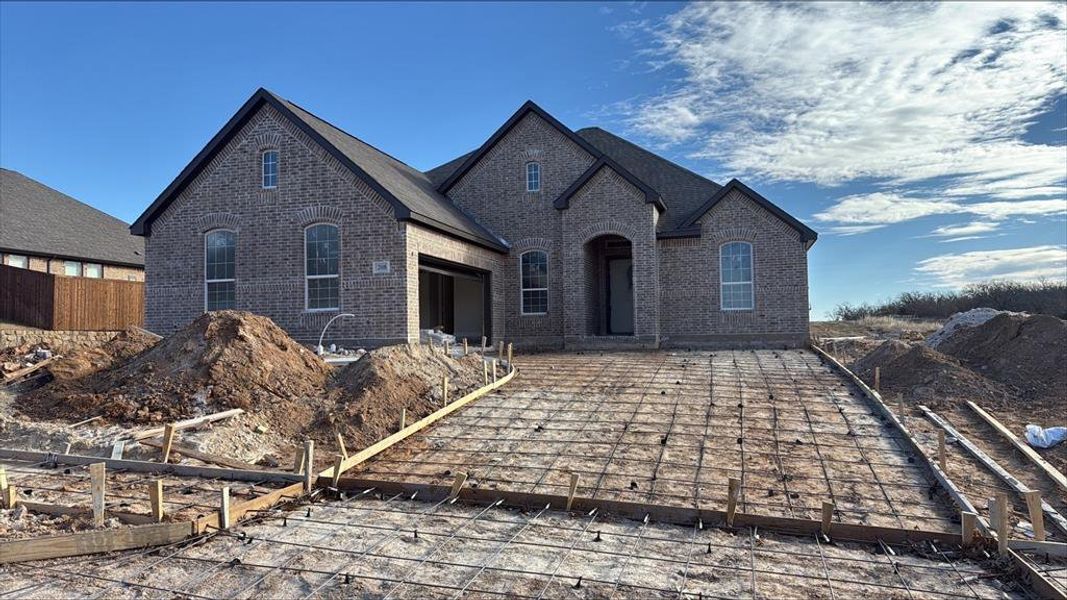 12-29 208 Bristol exterior