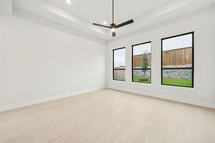 12-9343Spindletree_012 12-9343Spindletree_012