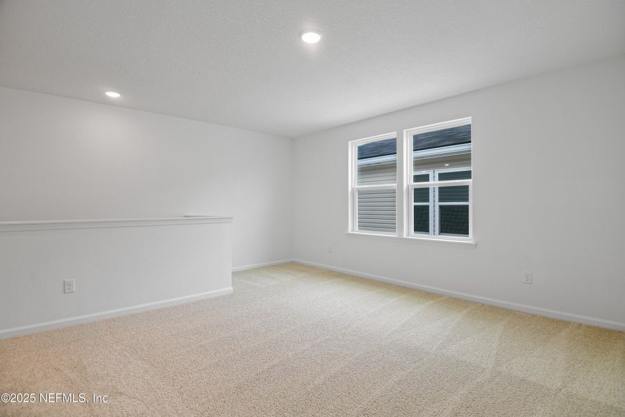 Spacious, unfurnished interior of a new home in , Jacksonville (Image 11).