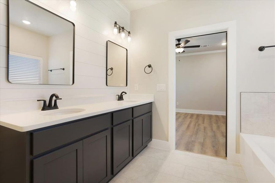 Furnished interior view inside a new home in , Sherman (Image 11).