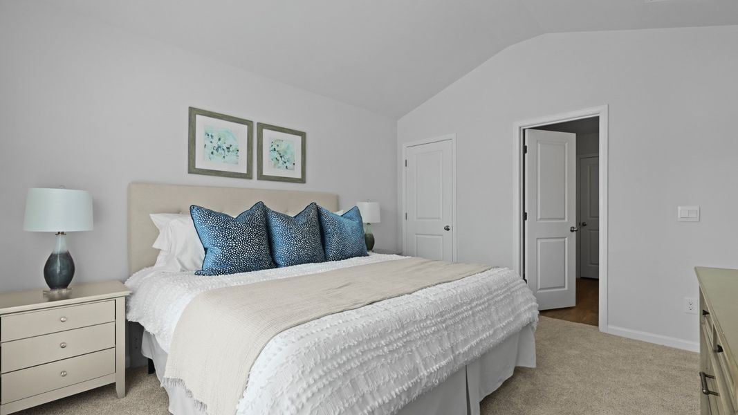 Representative furnished interior of a home built from the DUNCAN by D.R. Horton in Carolina Groves Townhomes, Moncks Corner (Image 24).