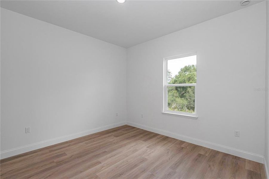 Spacious, unfurnished interior of a new home in , Ocala (Image 37).