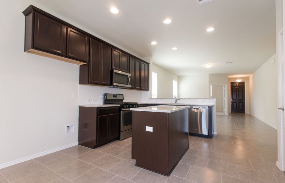 Furnished interior view inside a new home in Arbordale, Forney (Image 3).