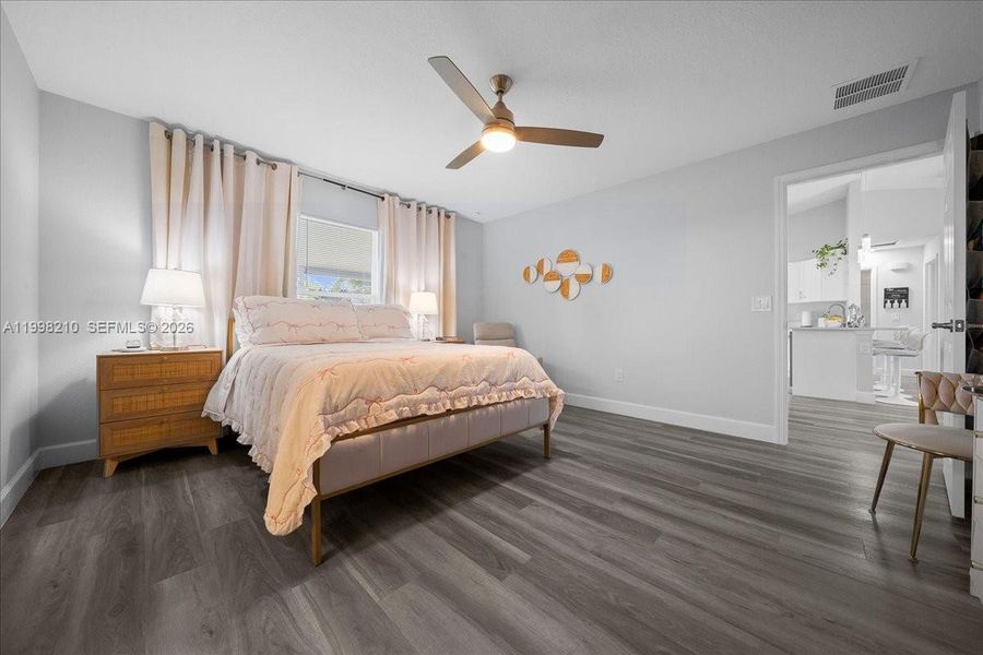 Furnished interior view inside a new home in , Ocala (Image 19).