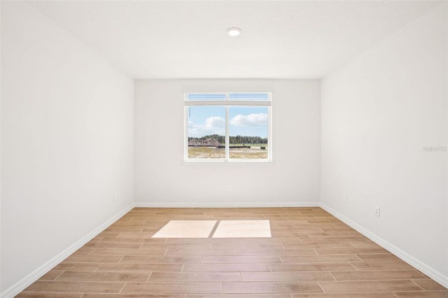 Spacious, unfurnished interior of a new home in Two Rivers - Signature Series, Zephyrhills (Image 31).