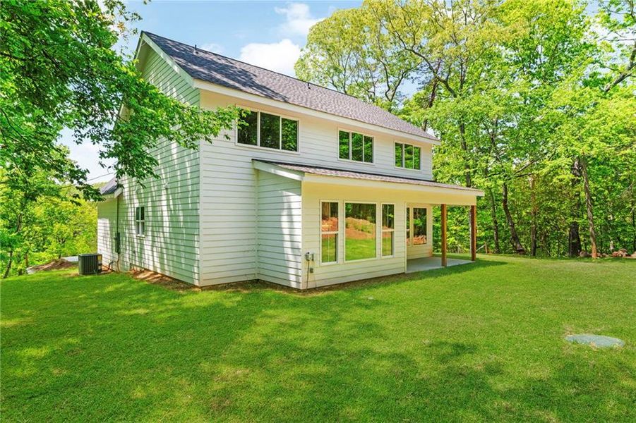 Exterior details and patio area of a home in , Gainesville (Image 29).