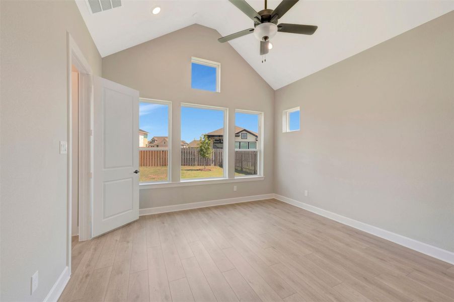 Spacious, unfurnished interior of a new home in COLTON - Reserve Collection, Todd Mission (Image 22). Spacious, unfurnished interior of a new home in COLTON - Reserve Collection, Todd Mission (Image 22).