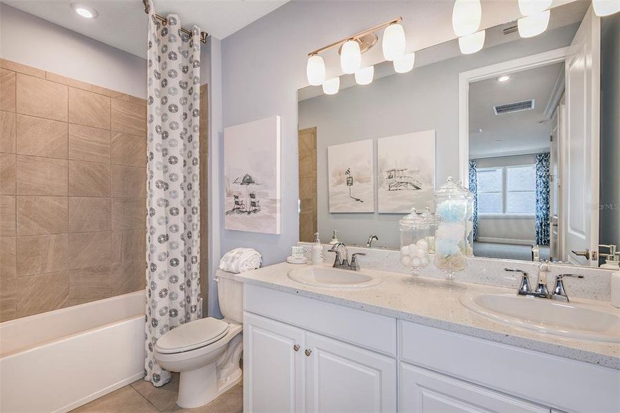 Furnished interior view inside a new home in Skye Ranch Community Group Page, Sarasota (Image 13). Furnished interior view inside a new home in Skye Ranch Community Group Page, Sarasota (Image 13).