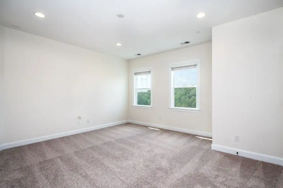 Representative unfurnished interior of a home built from the Harvard by Greybrook Homes in Deer Brook, Mooresville (Image 28).