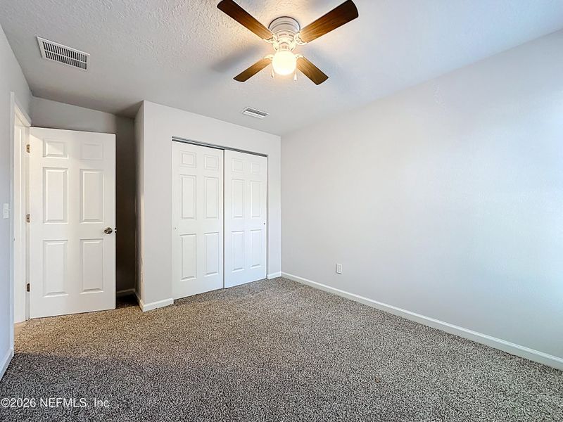 Spacious, unfurnished interior of a new home in , Jacksonville (Image 20).