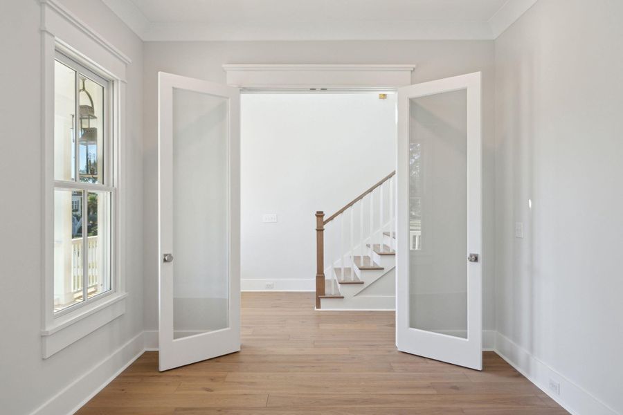 Spacious, unfurnished interior of a new home in Rivercroft, Awendaw (Image 10). Spacious, unfurnished interior of a new home in Rivercroft, Awendaw (Image 10).