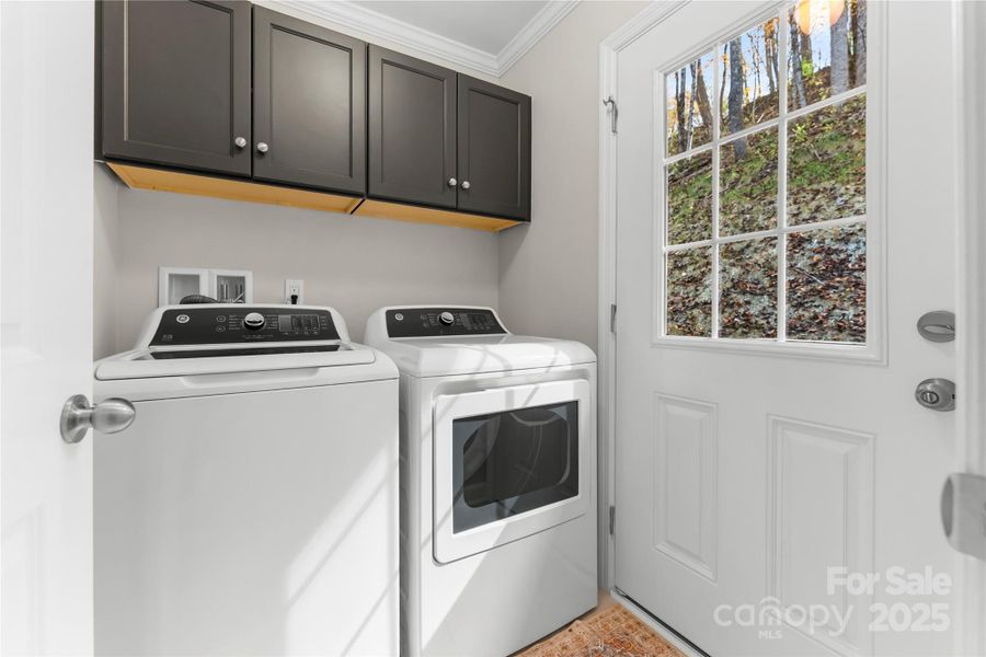 Image 20 of a home in .