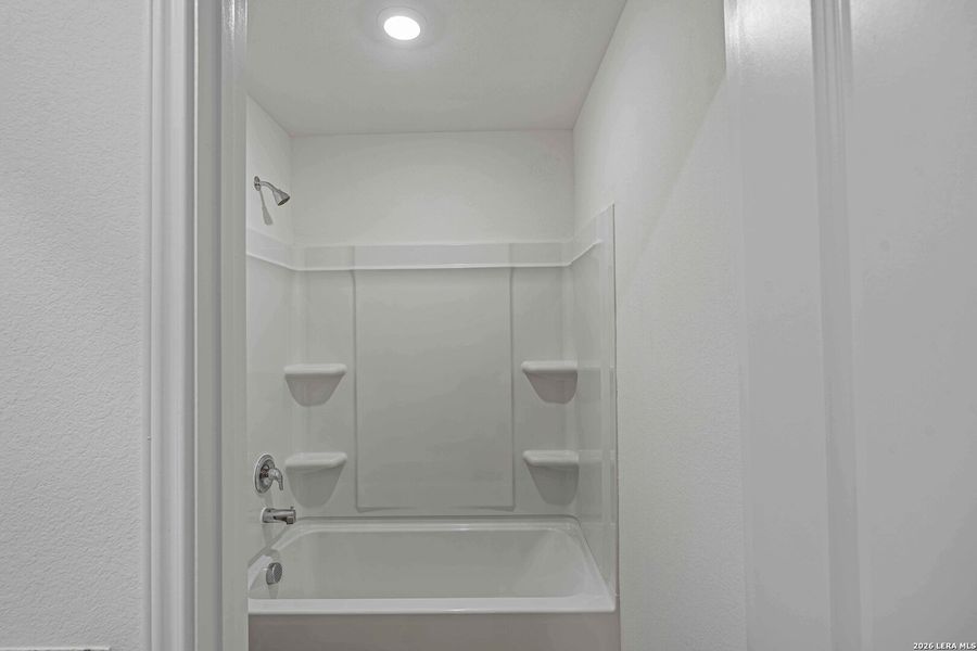 Image 27 of a home in .