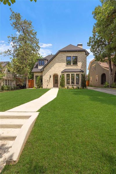 Front exterior of a new home in , Dallas, TX, highlighting curb appeal (Image 1). Front exterior of a new home in , Dallas, TX, highlighting curb appeal (Image 1).