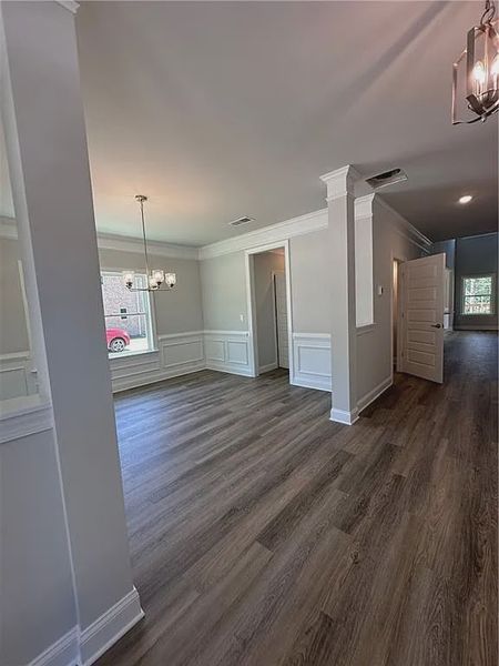 Spacious, unfurnished interior of a new home in Mirror Lake at South Harbour, Villa Rica (Image 15).