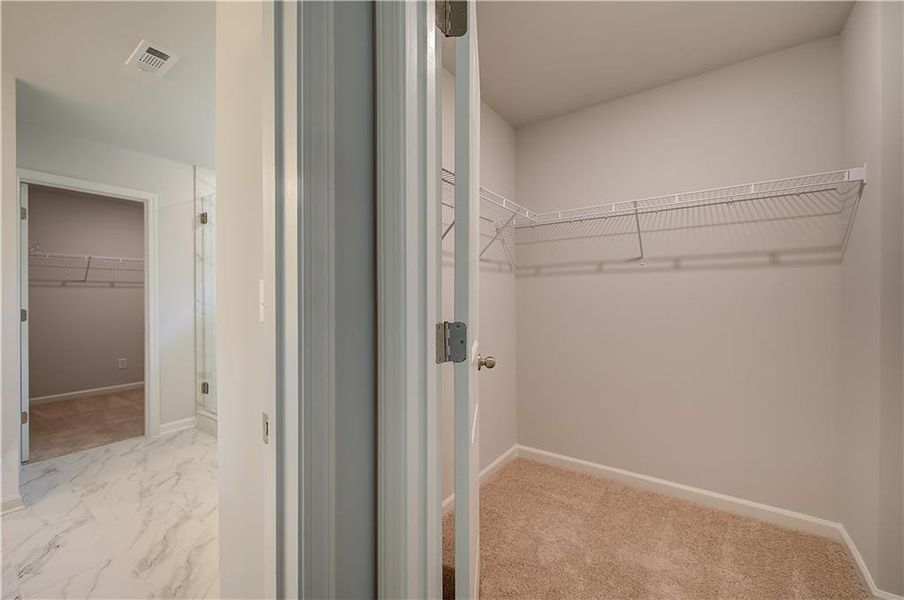Spacious, unfurnished interior of a new home in Hamilton Lakes, Lawrenceville (Image 29).