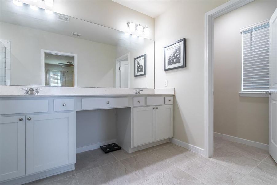 Furnished interior view inside a new home in , St. Cloud (Image 47).