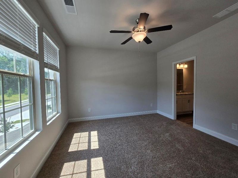 Spacious, unfurnished interior of a new home in , South Fulton (Image 15).