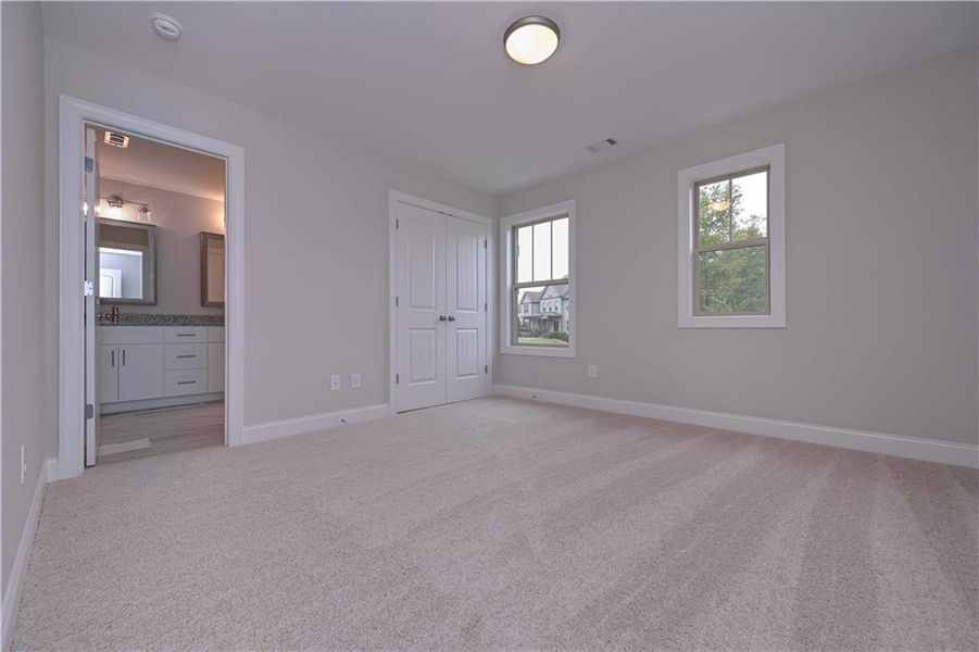 Spacious, unfurnished interior of a new home in , Douglasville (Image 37). Spacious, unfurnished interior of a new home in , Douglasville (Image 37).
