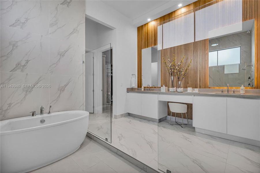 Primary Bath