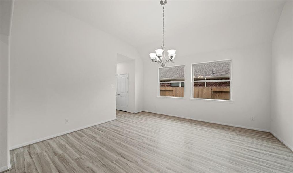 Elegant dining room (*Photo not of actual home and used for illustration purposes only.)