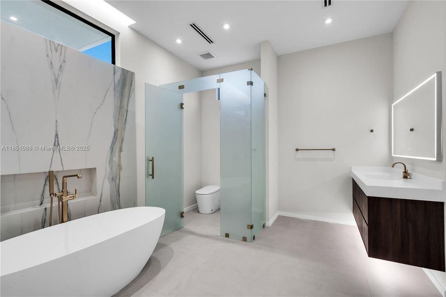 Master Bath side view