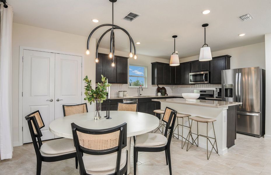 Furnished interior view inside a new home in Riverwood, Zephyrhills (Image 5). Furnished interior view inside a new home in Riverwood, Zephyrhills (Image 5).