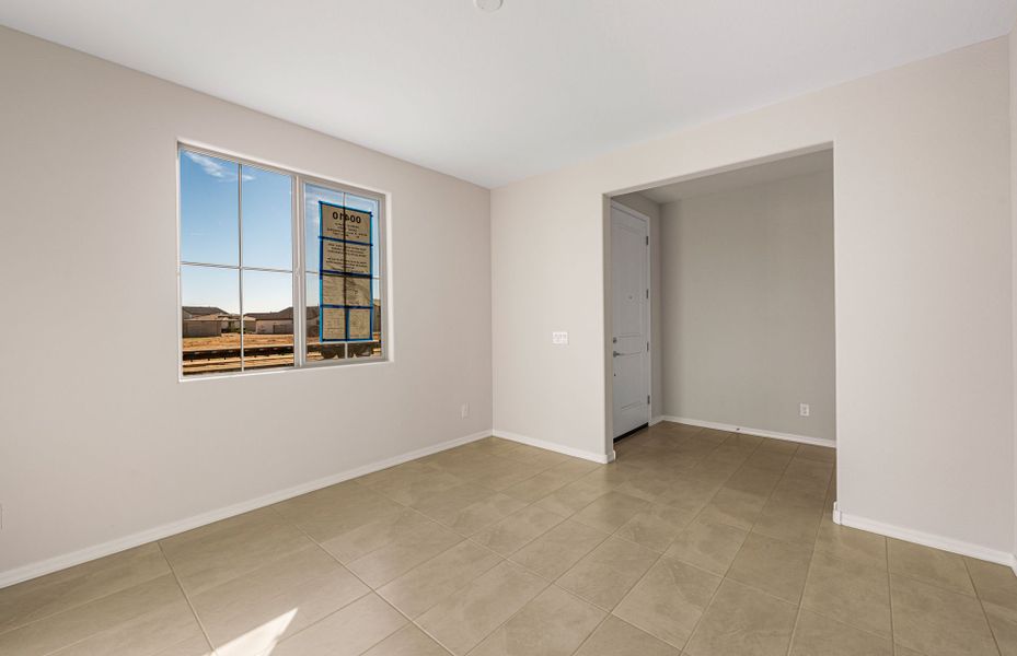 Spacious, unfurnished interior of a new home in Artisan at Asante, Surprise (Image 17). Spacious, unfurnished interior of a new home in Artisan at Asante, Surprise (Image 17).