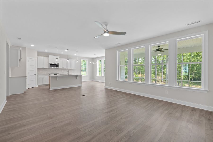 Representative unfurnished interior of a home built from the The Chandler by RobuckHomes in Baylee Ridge, Selma (Image 147).
