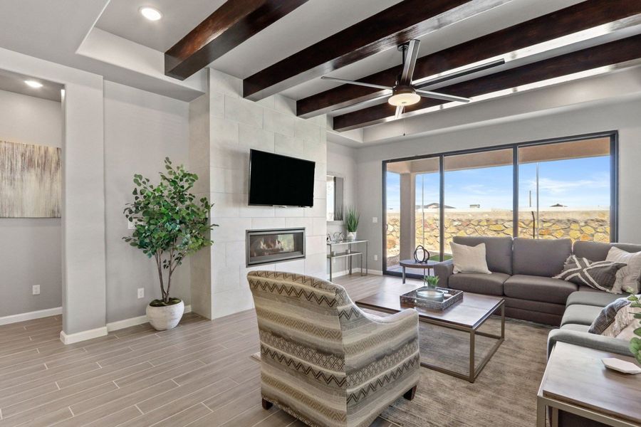 Representative furnished interior of a home built from the Pershing by Hakes Brothers in Paseo Del Este, El Paso (Image 11).