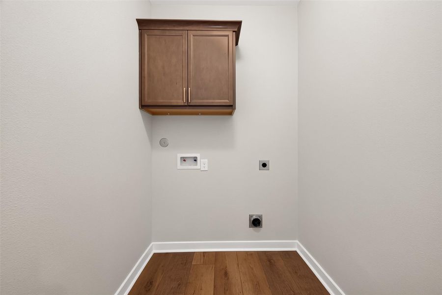 Spacious, unfurnished interior of a new home in Two Step Farm, Montgomery (Image 27). Spacious, unfurnished interior of a new home in Two Step Farm, Montgomery (Image 27).