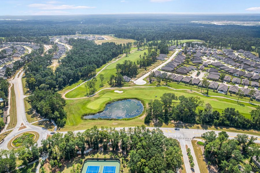 Enjoy the 18 hole championship golf course Enjoy the 18 hole championship golf course