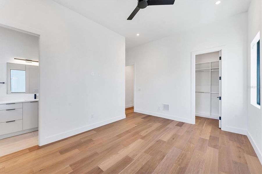 Image 65 of a home in .