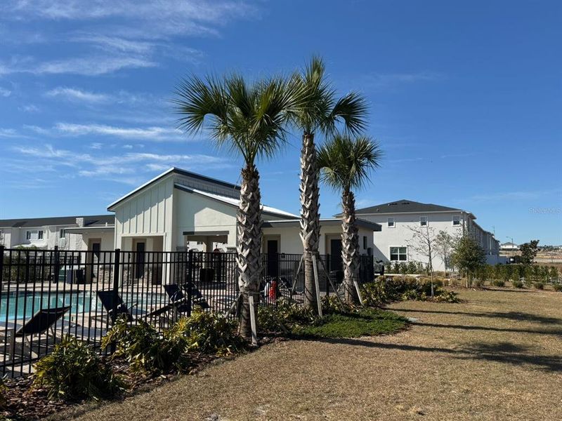 Community amenities in , Davenport (Image 27).